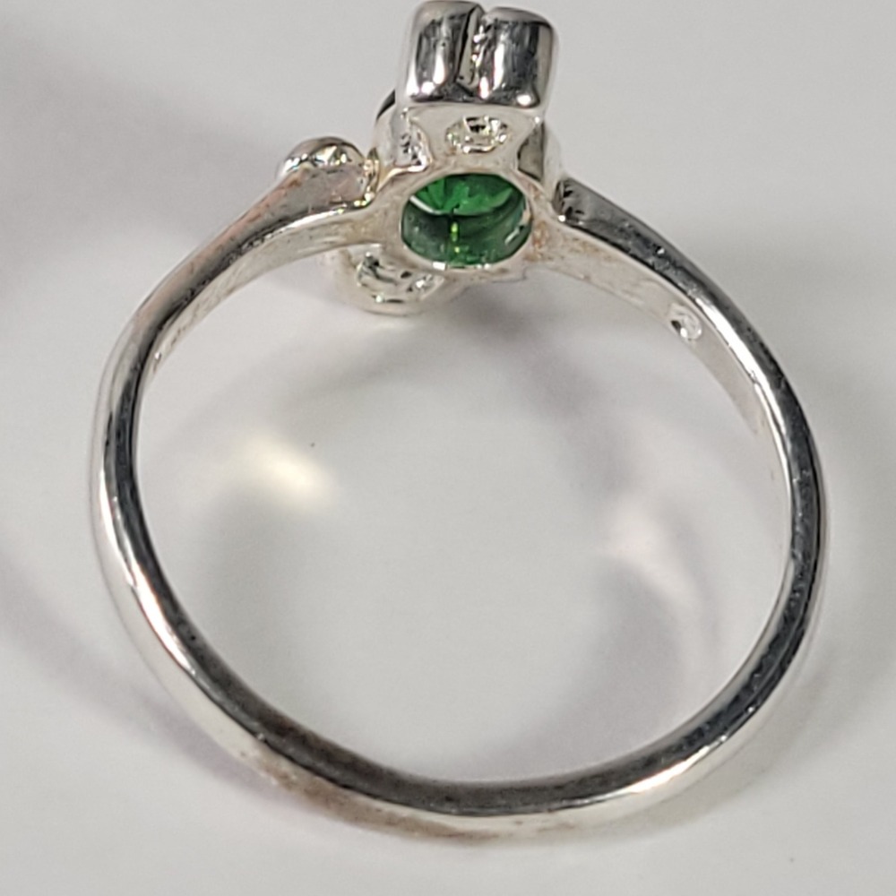 Cat Ring Women Size 7.75 Silver Tone Green Glass Body Animal Whimsical Jewelry - Picture 3 of 5